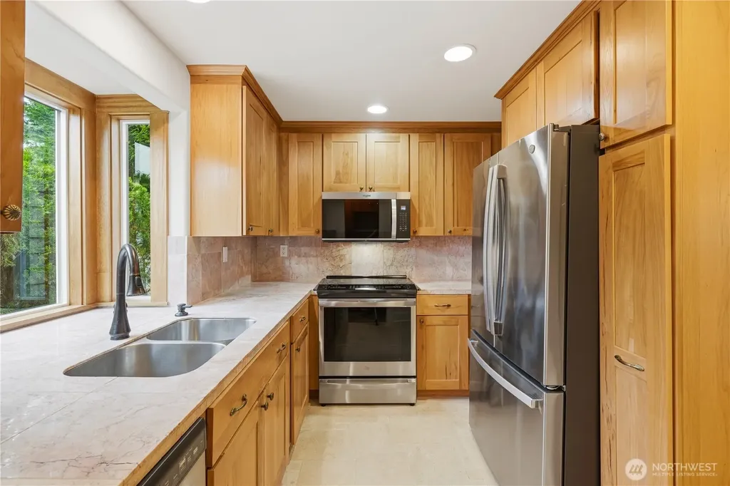 3821 Shelby Road Lynnwood WA 98087