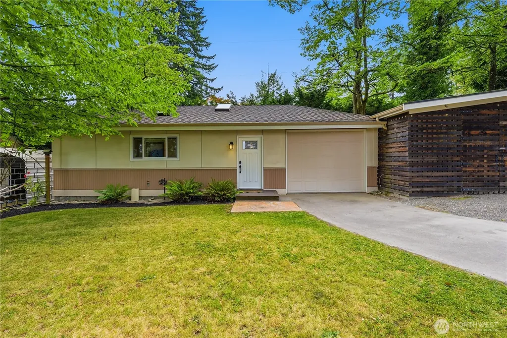 3821 Shelby Road Lynnwood WA 98087
