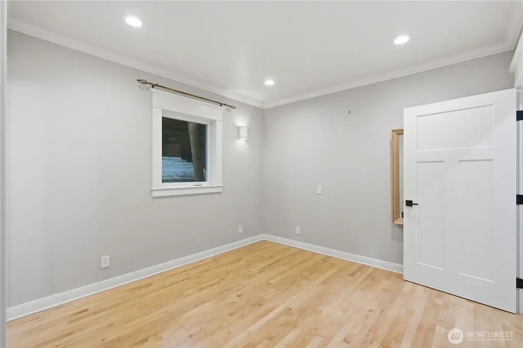 3821 Shelby Road Lynnwood WA 98087