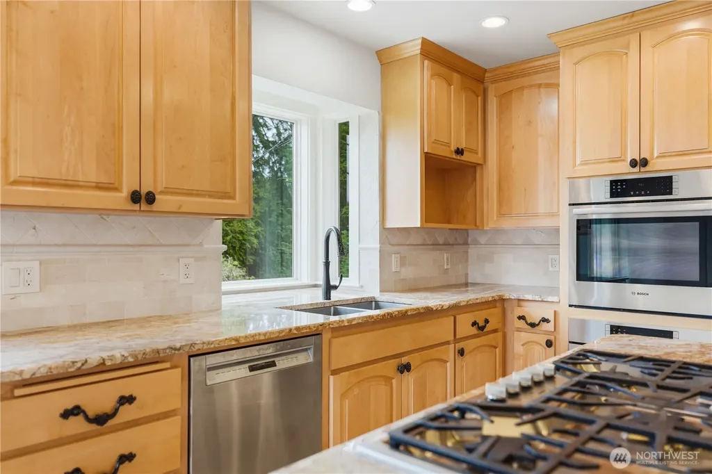 3821 Shelby Road Lynnwood WA 98087
