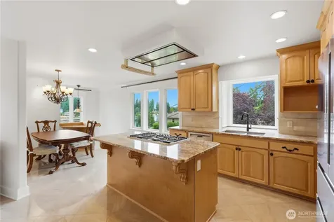 3821 Shelby Road Lynnwood WA 98087