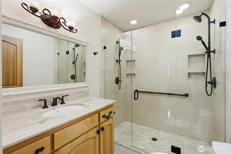 3821 Shelby Road Lynnwood WA 98087