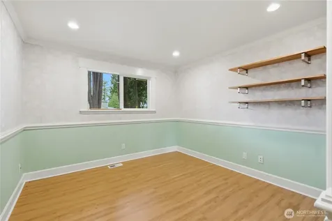 3821 Shelby Road Lynnwood WA 98087