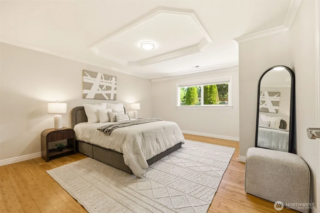 10032 30th Avenue SW Seattle WA 98146