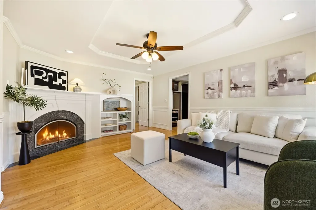 10032 30th Avenue SW Seattle WA 98146