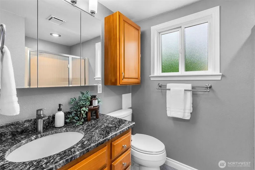 1033 Summit Lake Circle NW Olympia WA 98502