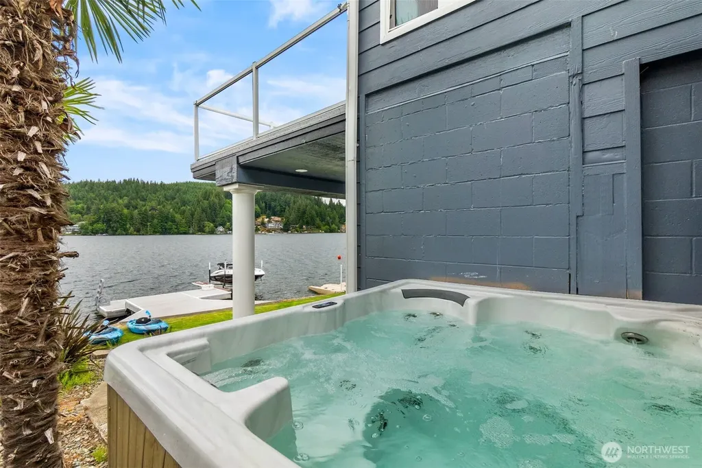 1033 Summit Lake Circle NW Olympia WA 98502