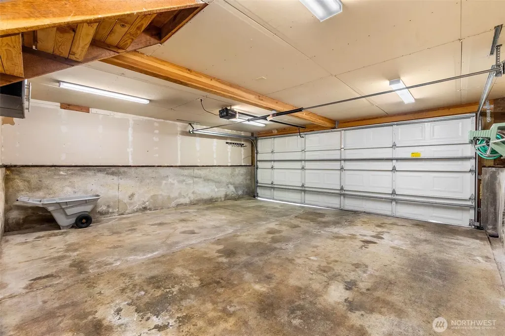 1033 Summit Lake Circle NW Olympia WA 98502