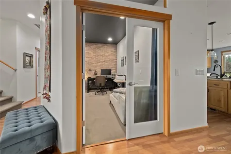 1767 SW Waterside Court Oak Harbor WA 98277
