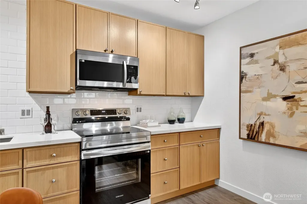 6547 42nd Avenue SW Seattle WA 98136