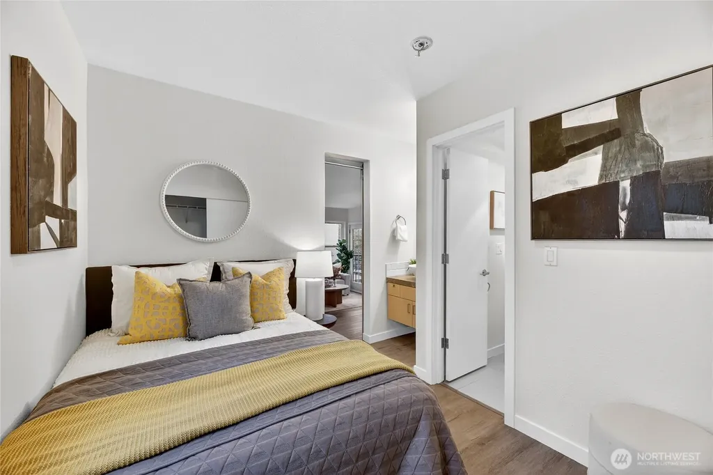 6547 42nd Avenue SW Seattle WA 98136