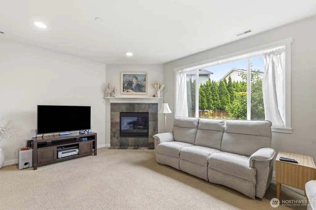 1822 Miller Drive Dupont WA 98327