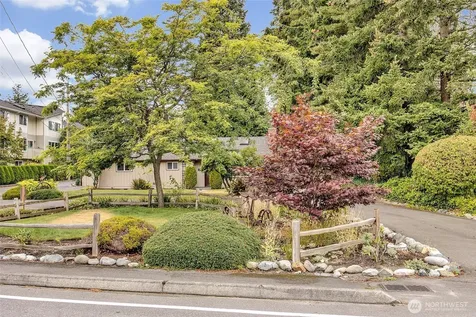 5717 186th Place SW Lynnwood WA 98037