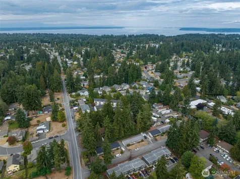 5717 186th Place SW Lynnwood WA 98037