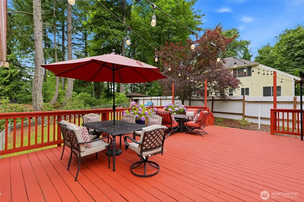 114 Madrona Drive NW Gig Harbor WA 98335