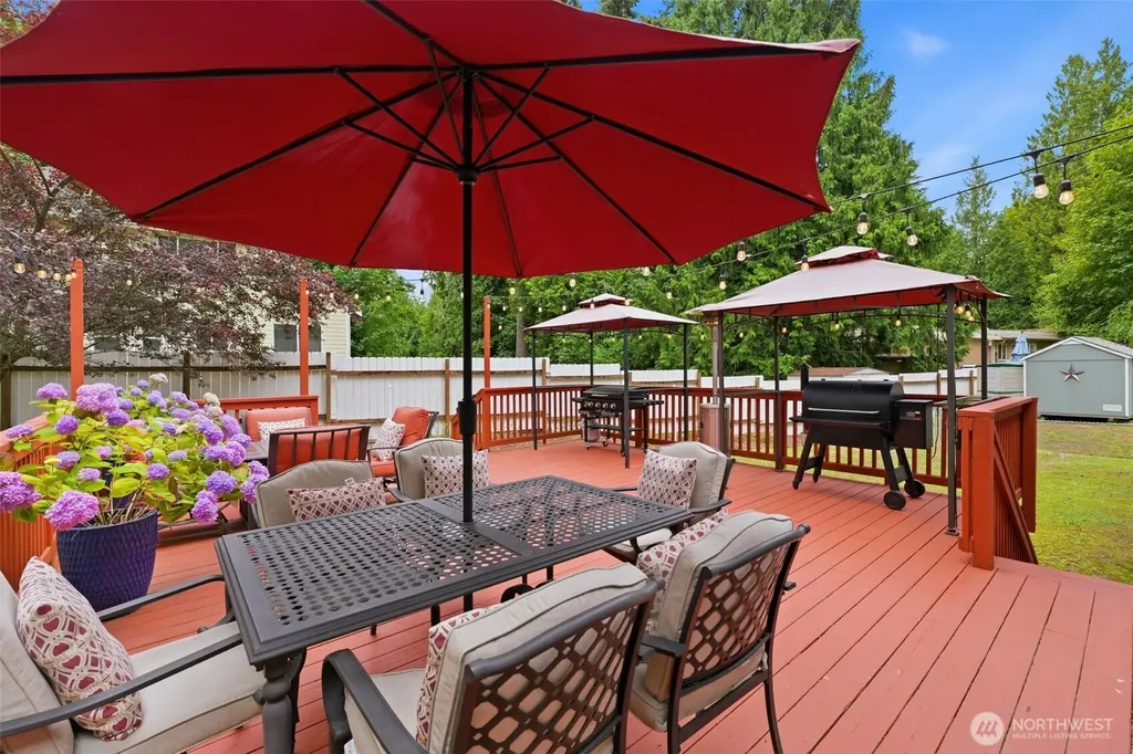 114 Madrona Drive NW Gig Harbor WA 98335