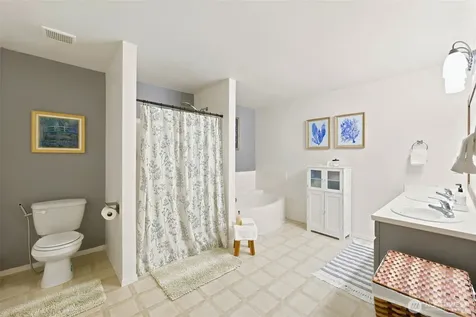 114 Madrona Drive NW Gig Harbor WA 98335