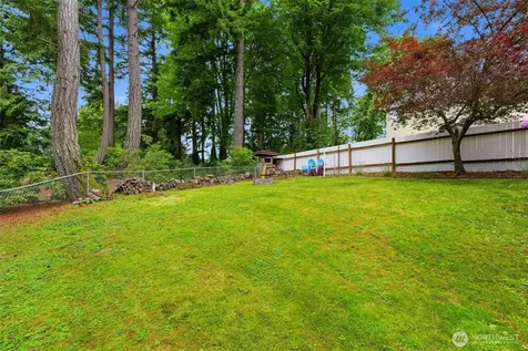 114 Madrona Drive NW Gig Harbor WA 98335