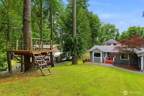 114 Madrona Drive NW Gig Harbor WA 98335