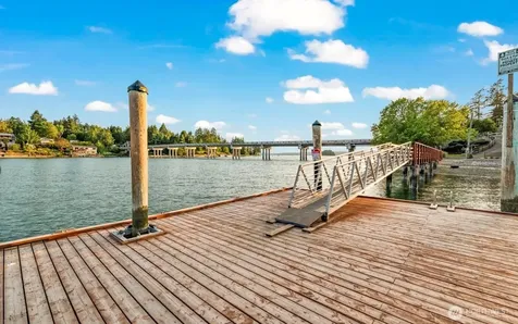 114 Madrona Drive NW Gig Harbor WA 98335