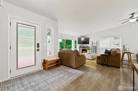 114 Madrona Drive NW Gig Harbor WA 98335