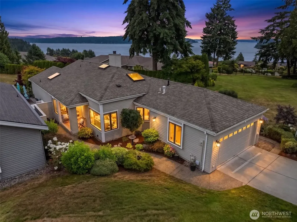 3155 Erickson Street Gig Harbor WA 98335