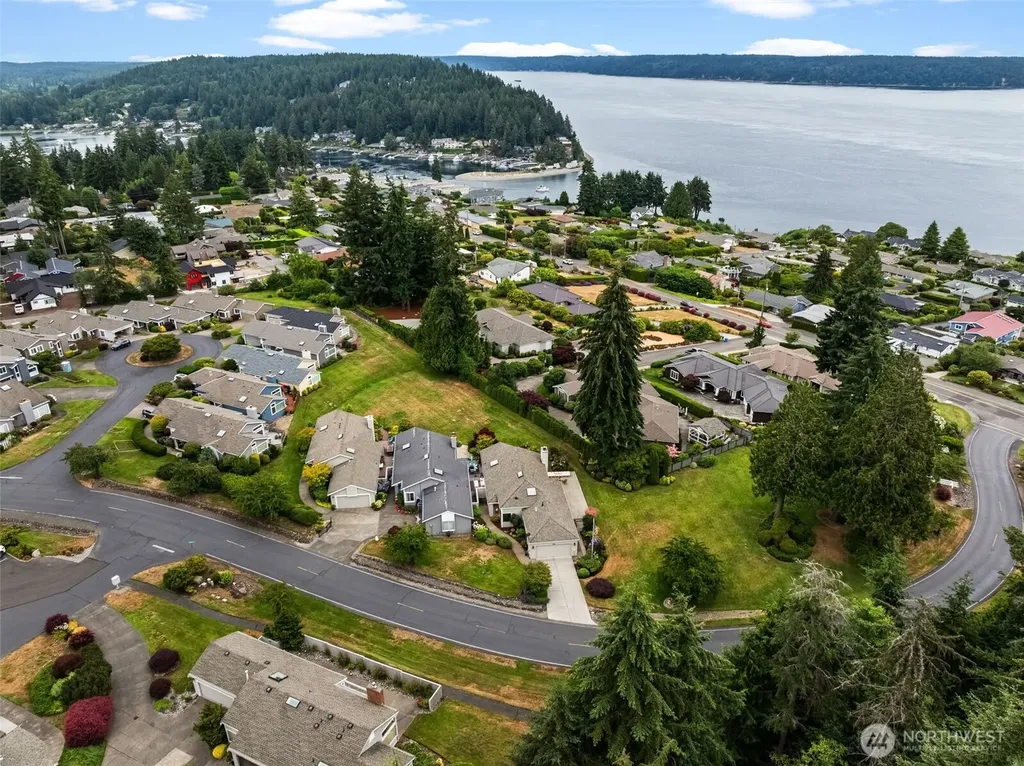 3155 Erickson Street Gig Harbor WA 98335