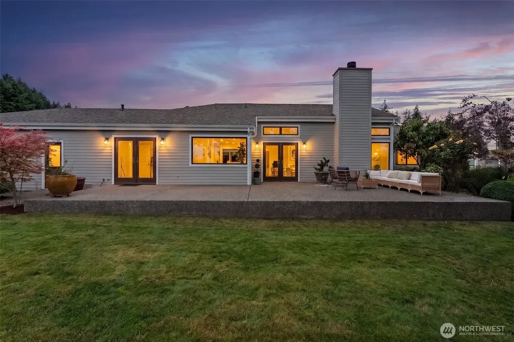 3155 Erickson Street Gig Harbor WA 98335