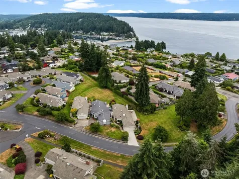 3155 Erickson Street Gig Harbor WA 98335
