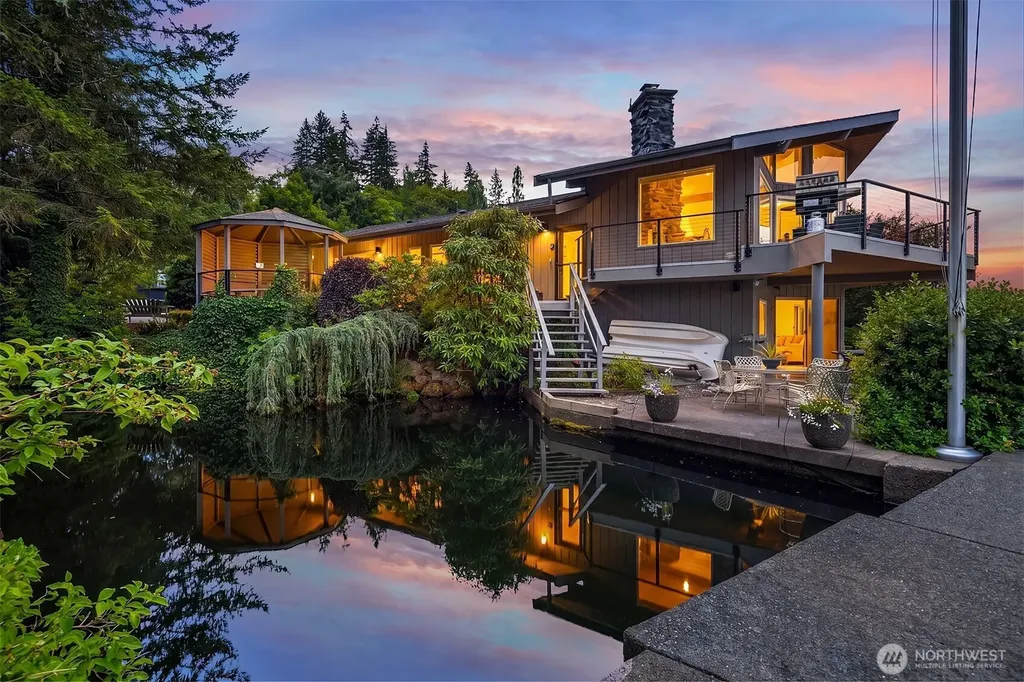 14761 E State Route 106 Belfair WA 98528