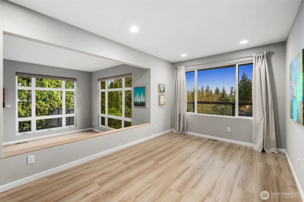 6021 158th Place NE Redmond WA 98052