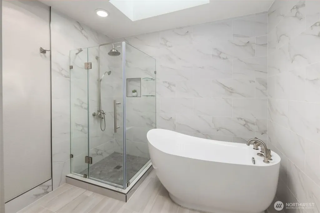 6021 158th Place NE Redmond WA 98052