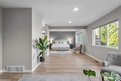 6021 158th Place NE Redmond WA 98052