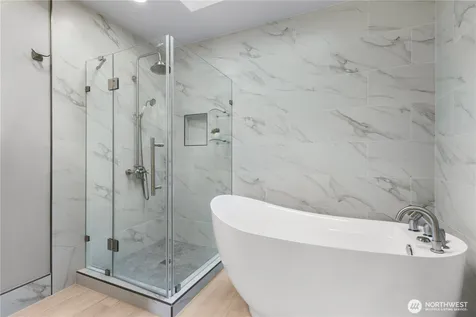 6021 158th Place NE Redmond WA 98052