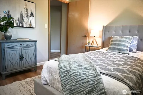 6021 158th Place NE Redmond WA 98052