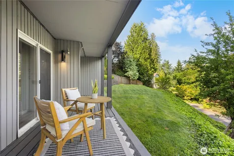 6021 158th Place NE Redmond WA 98052