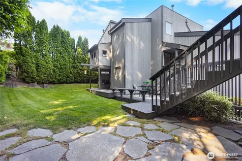 6021 158th Place NE Redmond WA 98052
