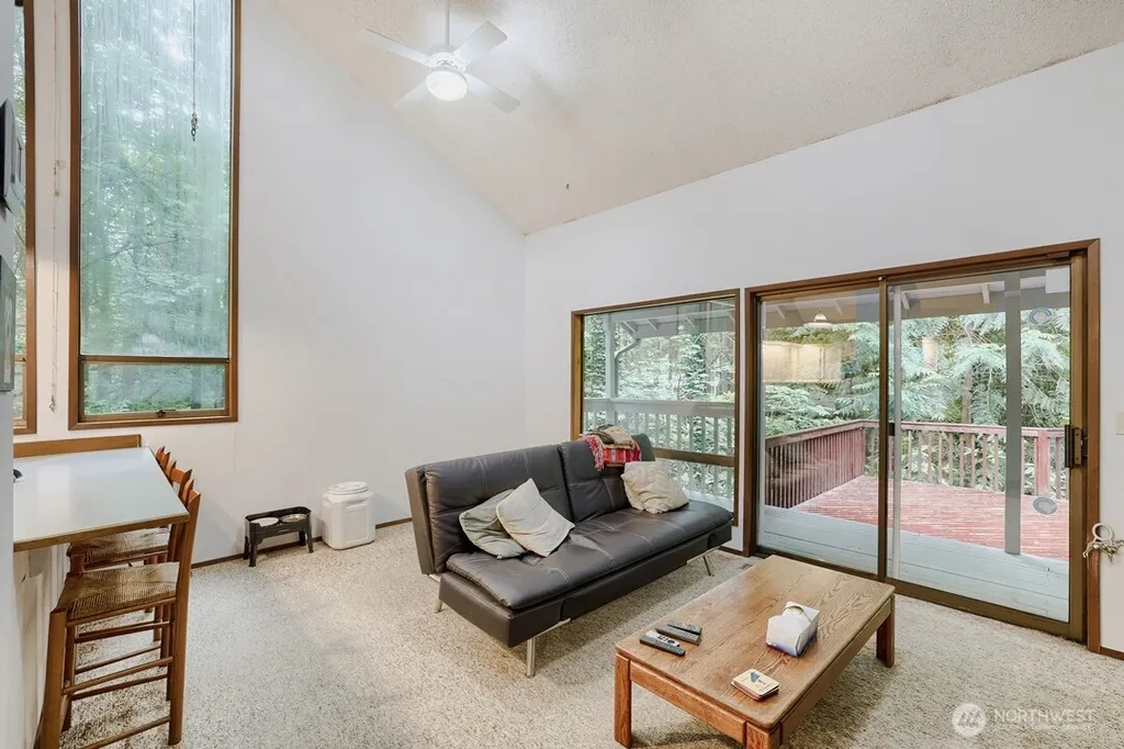 17419 151st Avenue NE Woodinville WA 98072
