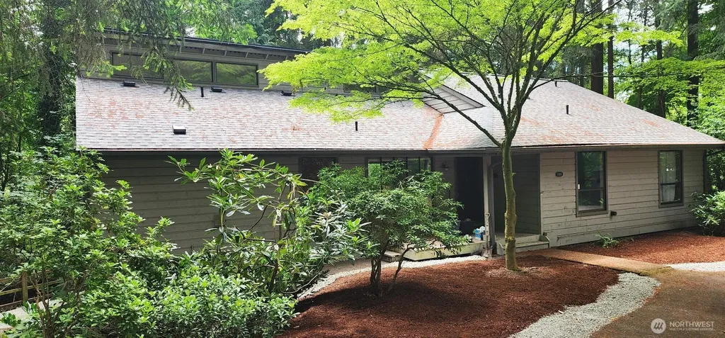 17419 151st Avenue NE Woodinville WA 98072