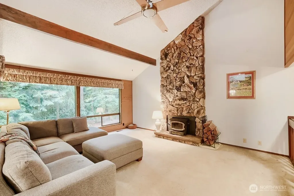 17419 151st Avenue NE Woodinville WA 98072