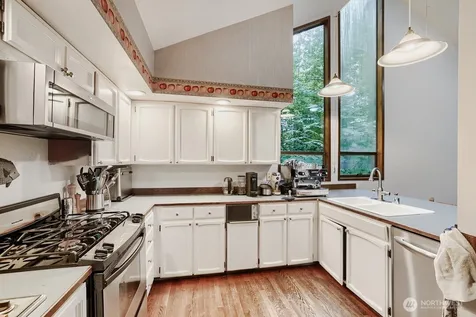 17419 151st Avenue NE Woodinville WA 98072