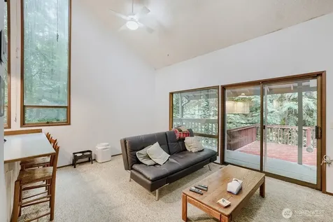 17419 151st Avenue NE Woodinville WA 98072