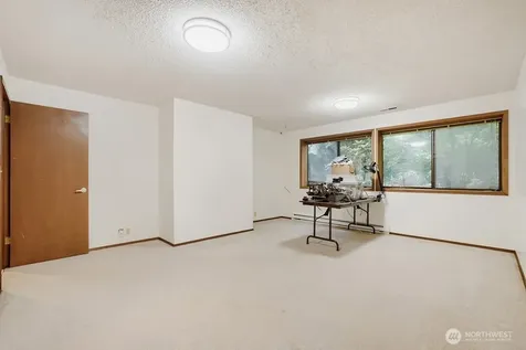 17419 151st Avenue NE Woodinville WA 98072