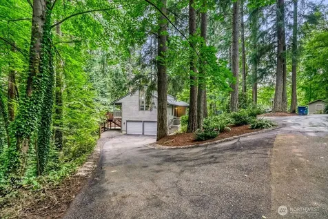 17419 151st Avenue NE Woodinville WA 98072
