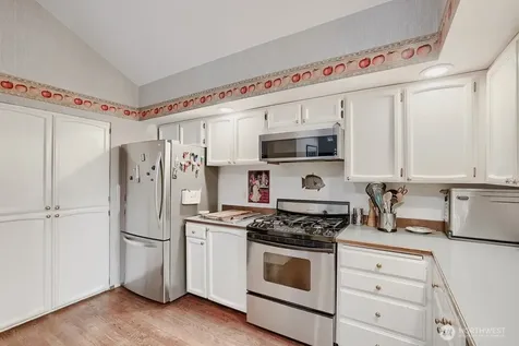 17419 151st Avenue NE Woodinville WA 98072