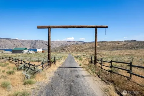 44495 Sr 174 N Grand Coulee WA 99133