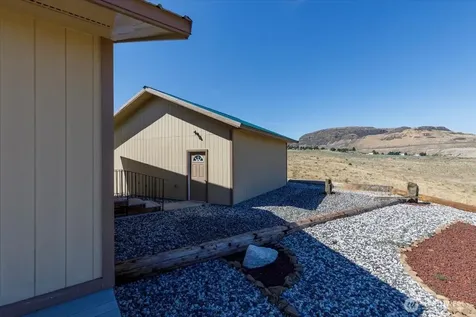 44495 Sr 174 N Grand Coulee WA 99133