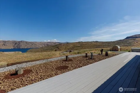 44495 Sr 174 N Grand Coulee WA 99133