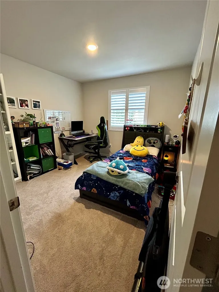 1275 Etna Place SE Port Orchard WA 98366