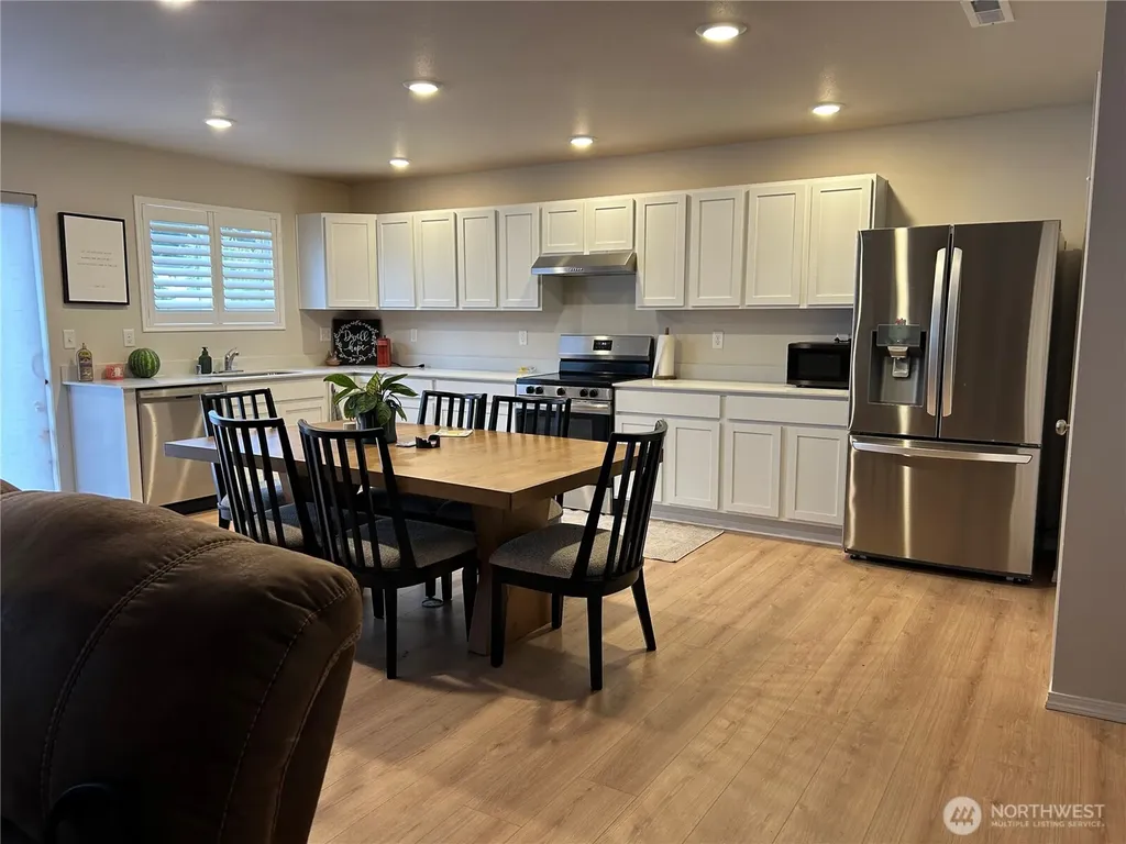 1275 Etna Place SE Port Orchard WA 98366